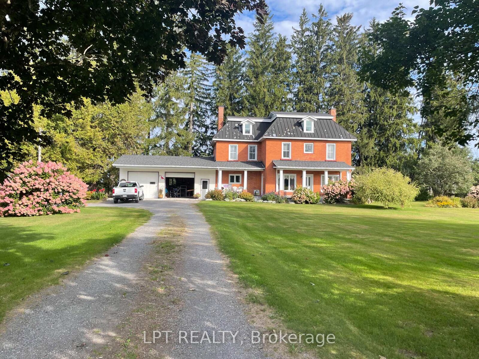 Property Photo:  6671 County Road 10 Road  ON K0B 1R0 