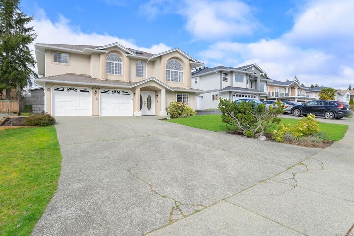 Property Photo: 3816 Keeha Dr BC V9Y 8C8
