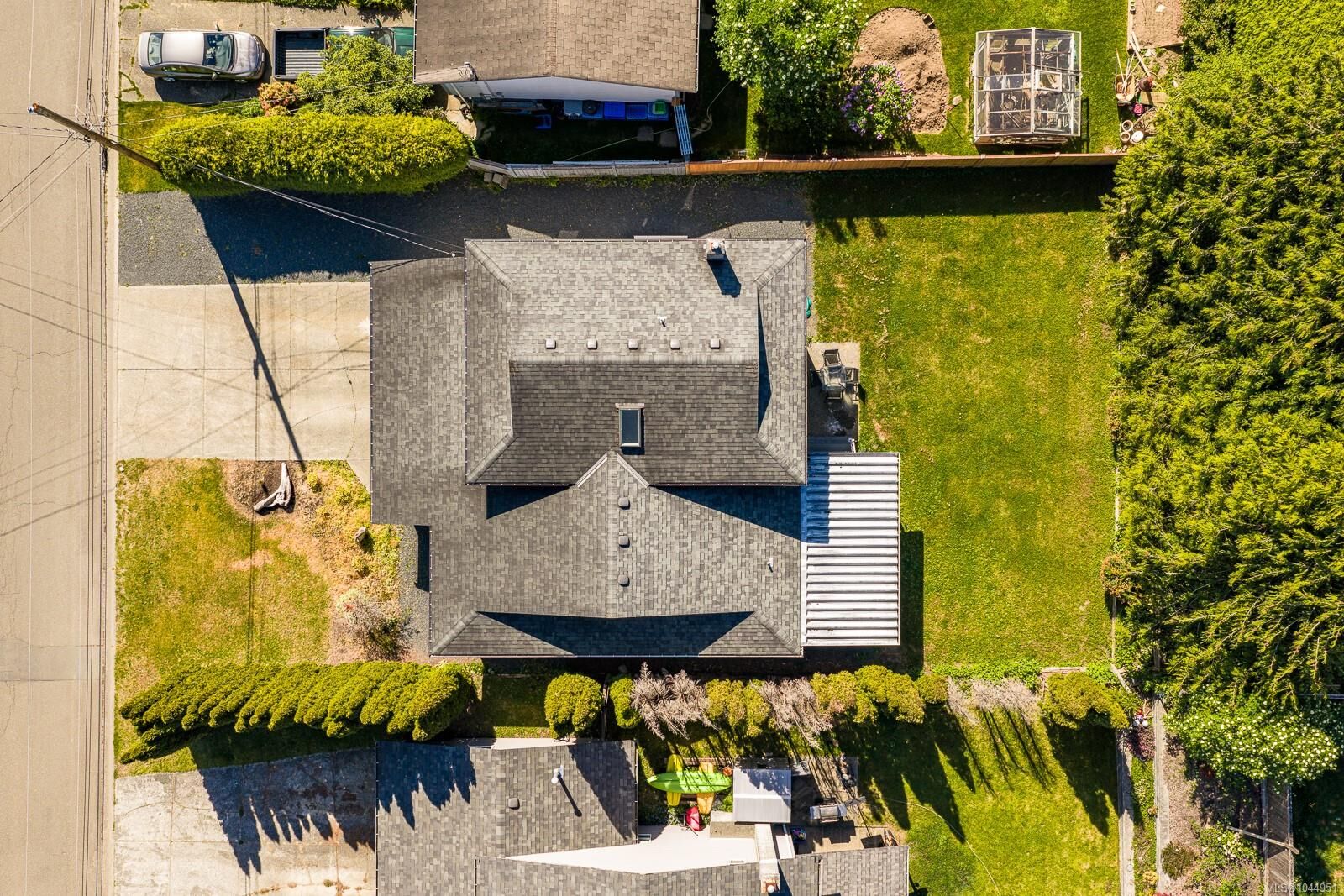 Property Photo: 1732 Penfield Rd BC V9W 7R4