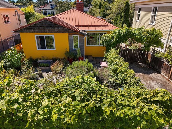 Property Photo:  2420 Dryfe St  BC V8R 5T2 