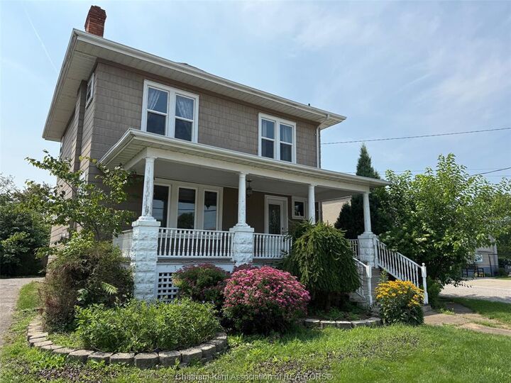 58 Margaret Avenue — photo 1