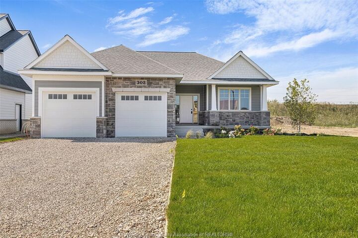 48 Belleview Drive — photo 1