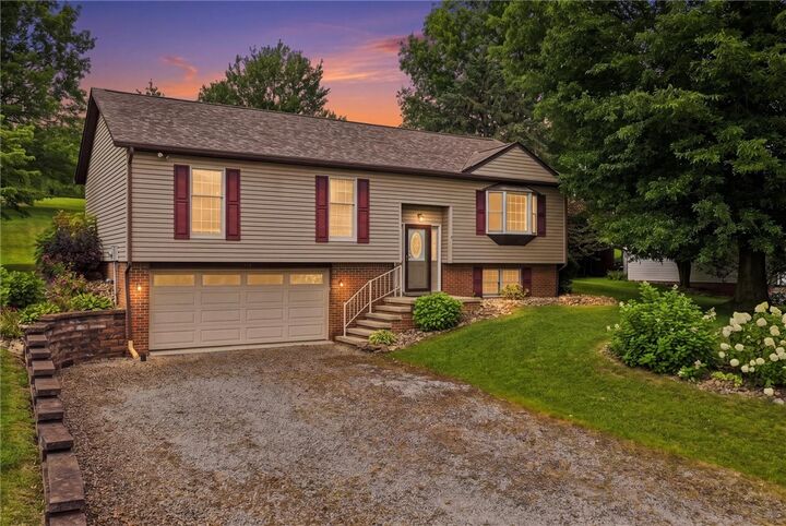 Property Photo:  310 Todd Farm Road  PA 15012 