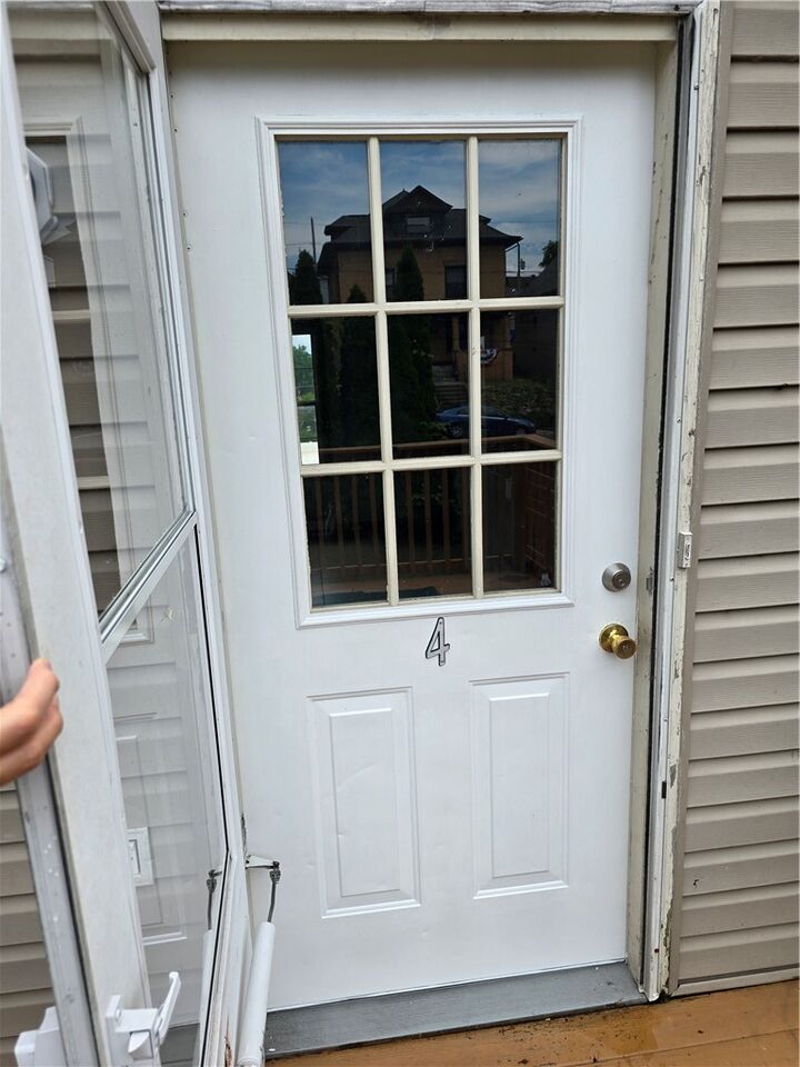 Property Photo:  196 W Madison St 4  PA 15074 