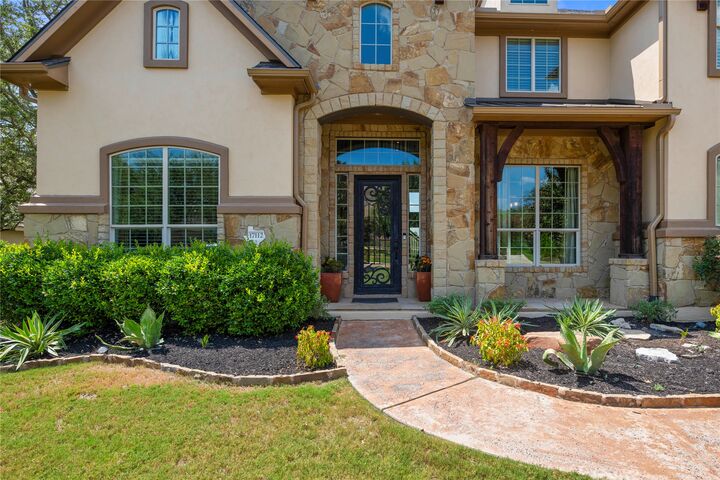 Property Photo: 17112 Yellowstar Drive TX 78738