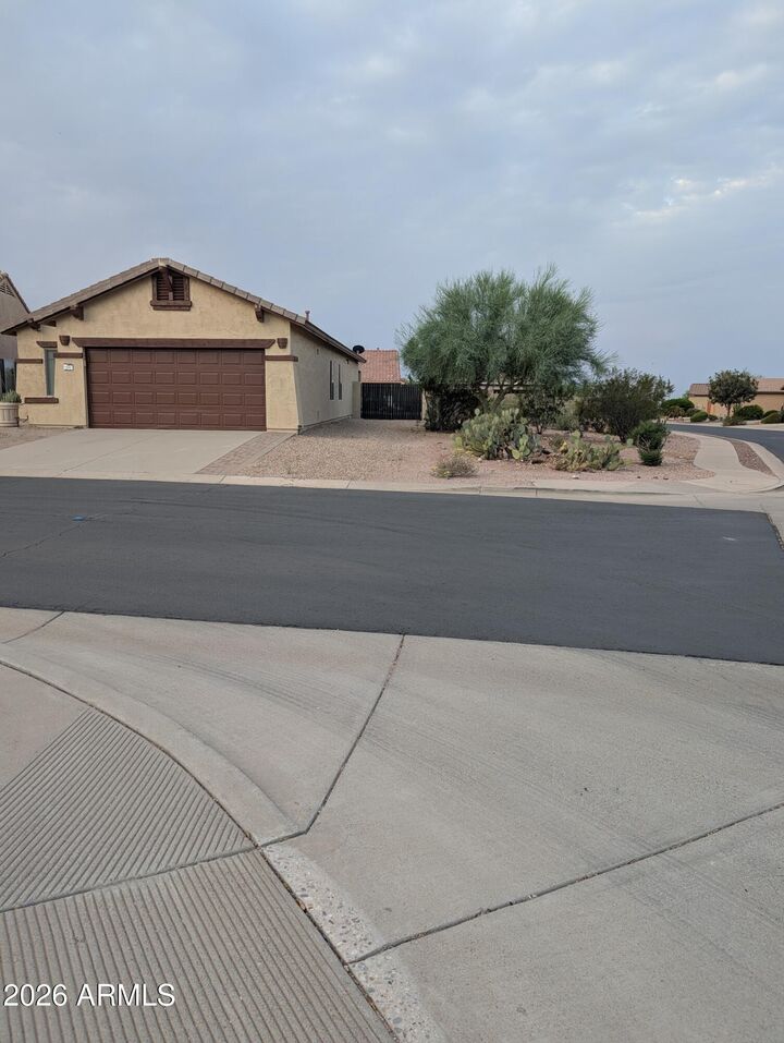 Property Photo:  10691 E Surveyor Court  AZ 85118 