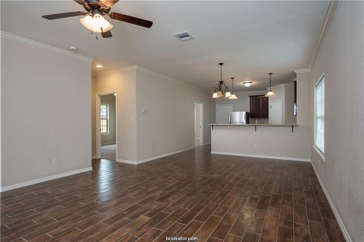 Property Photo: 406 Ash Street TX 77840