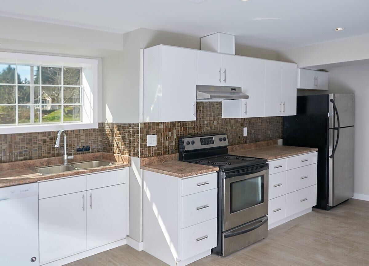 Property Photo:  120 Jacobs Road  BC V3H 2Z9 