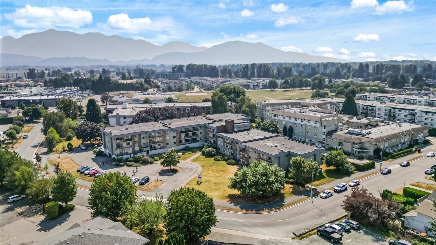 Property Photo:  45598 McIntosh Drive 111  BC V2P 7J3 