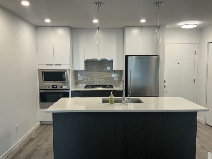 Property Photo:  11641 227 Street 504  BC V2X 9J6 