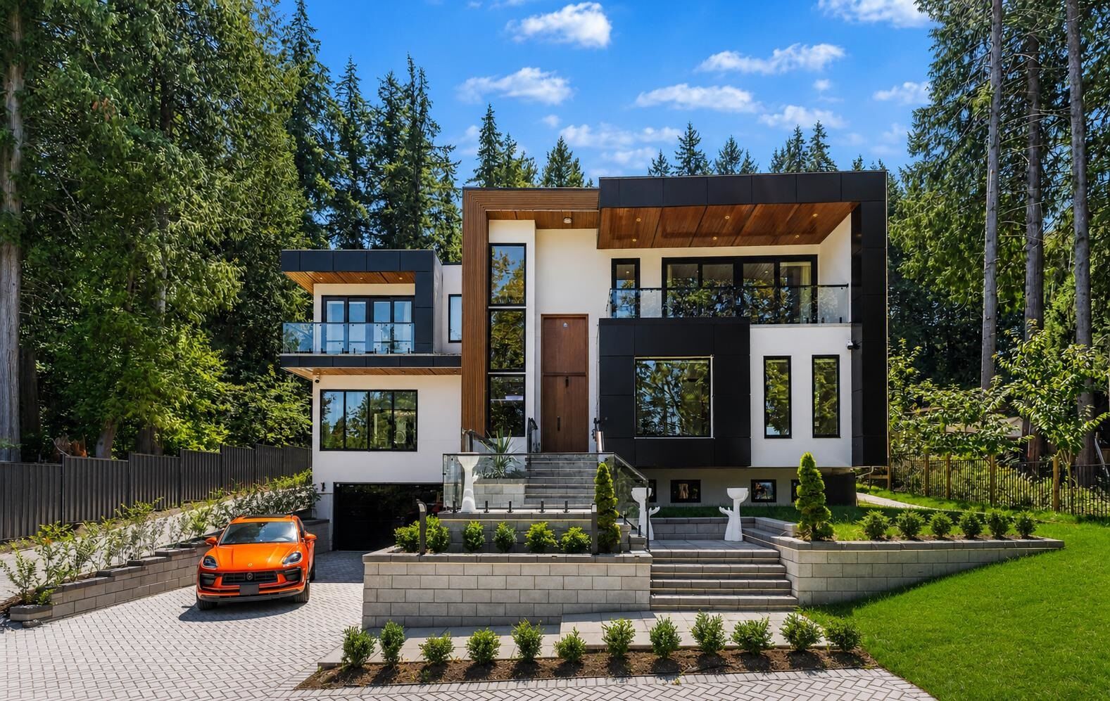 Property Photo: 13046 Crescent Road BC V4P 1J8