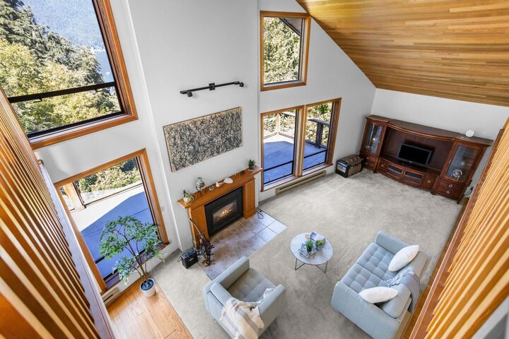 Property Photo: 3456 Main Avenue BC V3H 4R3