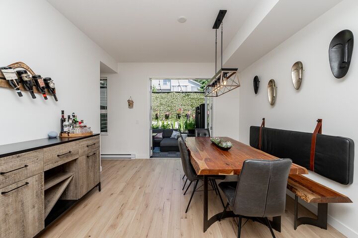 Property Photo: 1228 Hudson Street 8 BC V3B 0R3