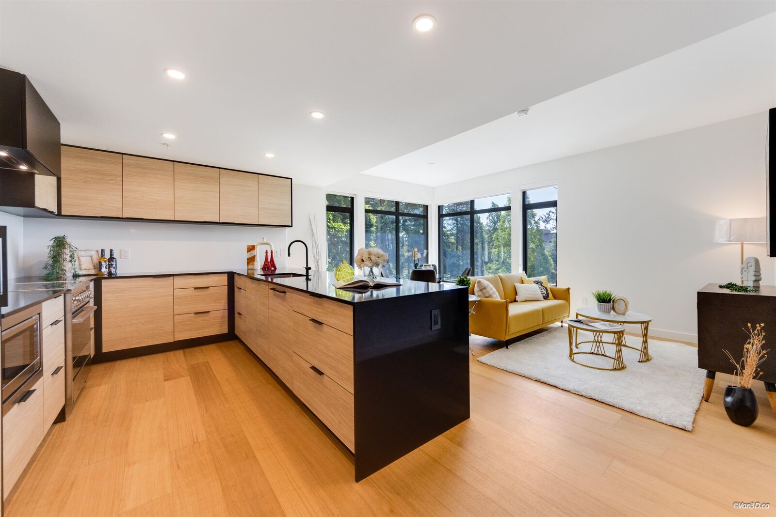 Property Photo: 6485 Manitoba Street 302 BC V5Y 0P7