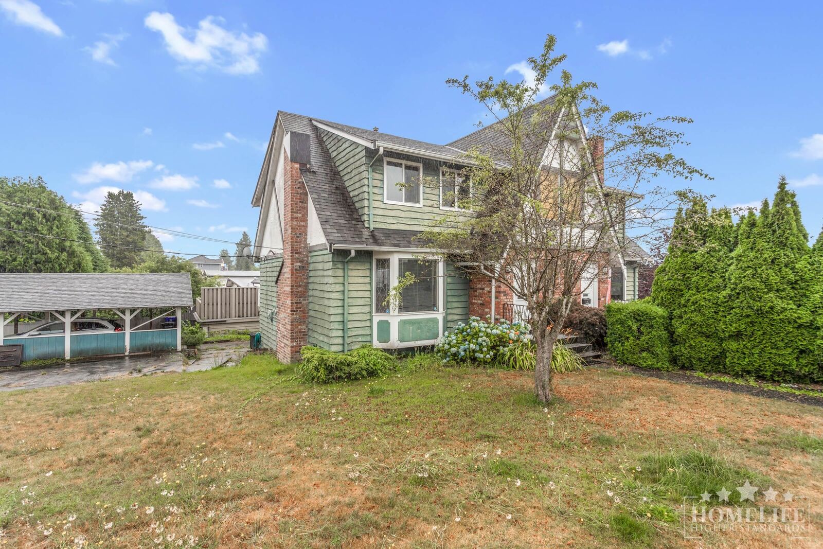 Property Photo:  1060 Fell Avenue Duplex  BC V5B 3Y6 