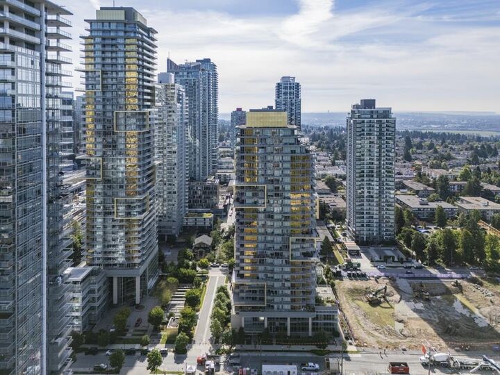 Property Photo: 6288 Cassie Avenue 1907 BC V5H 0H7