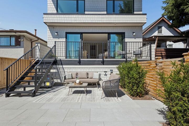 2124 E 8 Avenue 3 — photo 1