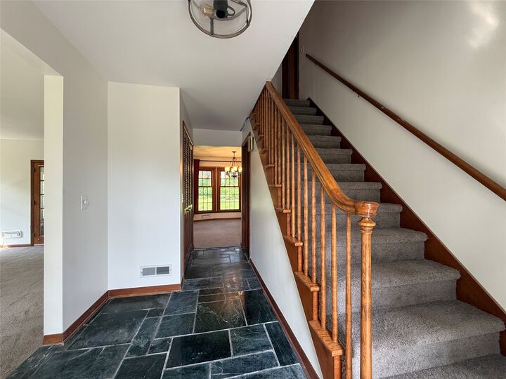 Property Photo: 8 Wellington Court NY 13760