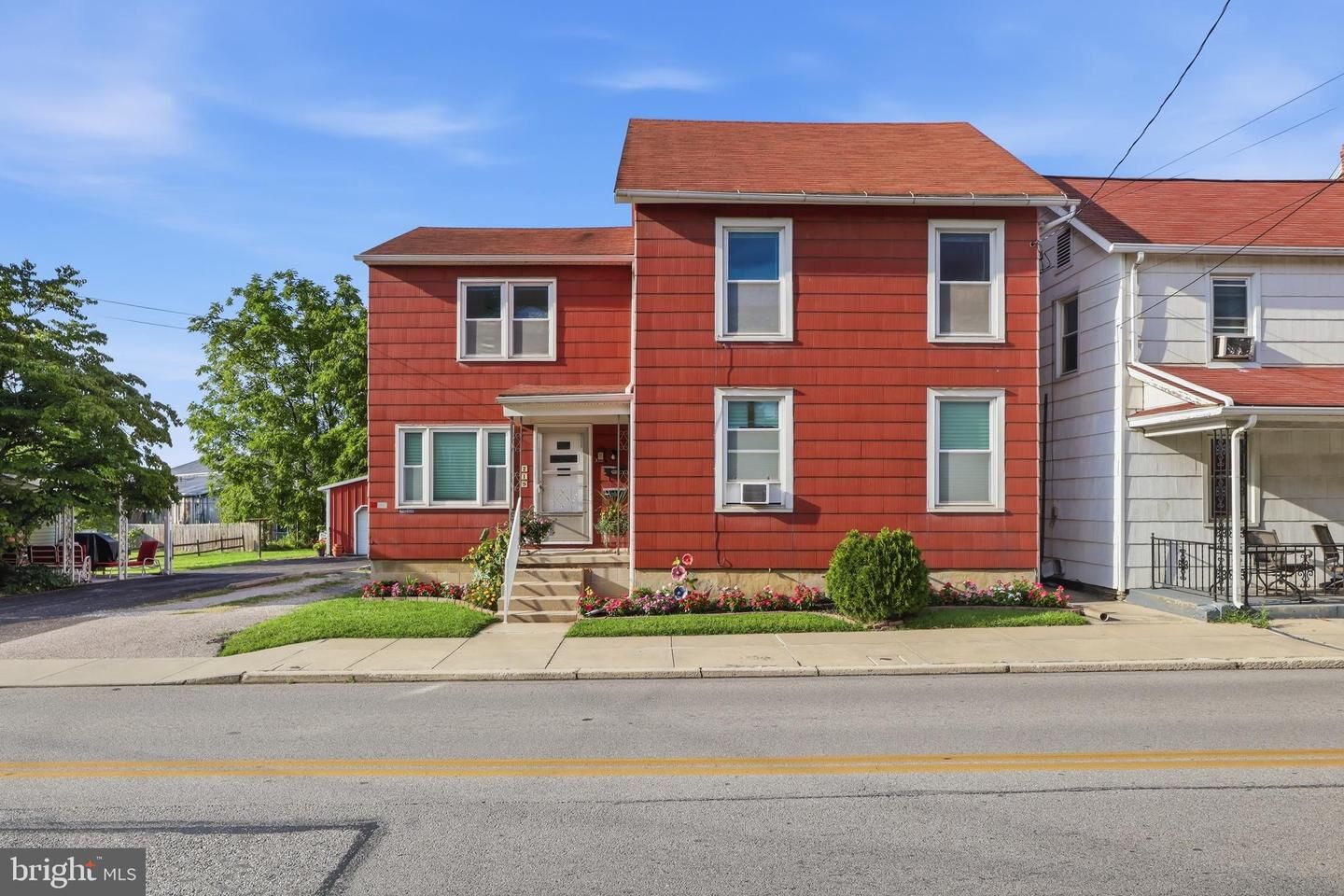 Property Photo: 219 N 3rd Street PA 17331
