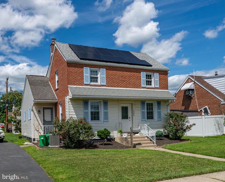 Property Photo: 1925 E Fairmont Street PA 18109