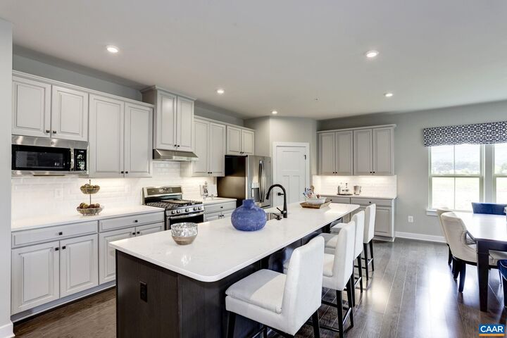 Property Photo:  5478 Butterfield Ln  VA 22947 