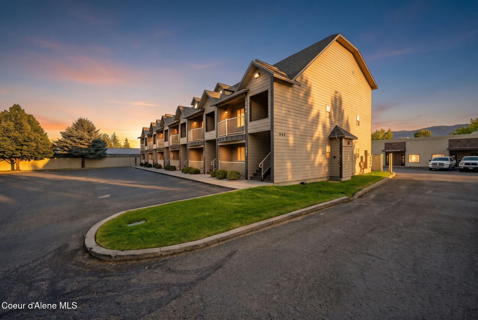 Property Photo: 842 N Chase Rd Apt 102 ID 83854
