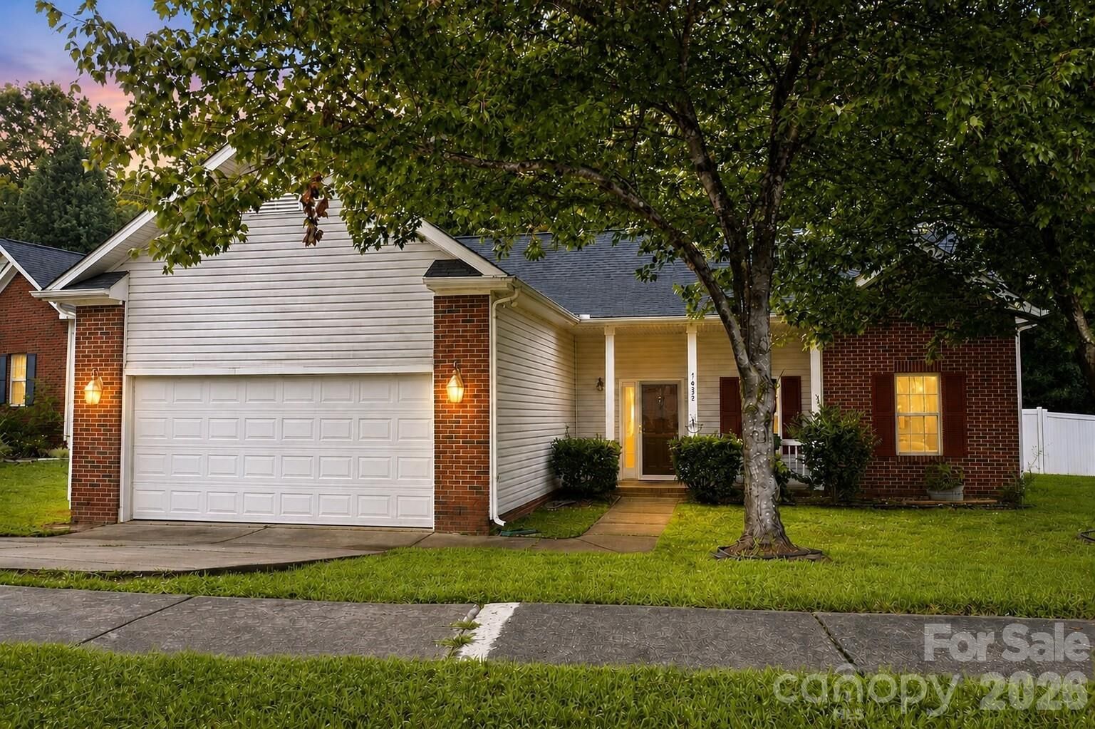 Property Photo:  7632 Free Bird Avenue  NC 28216 