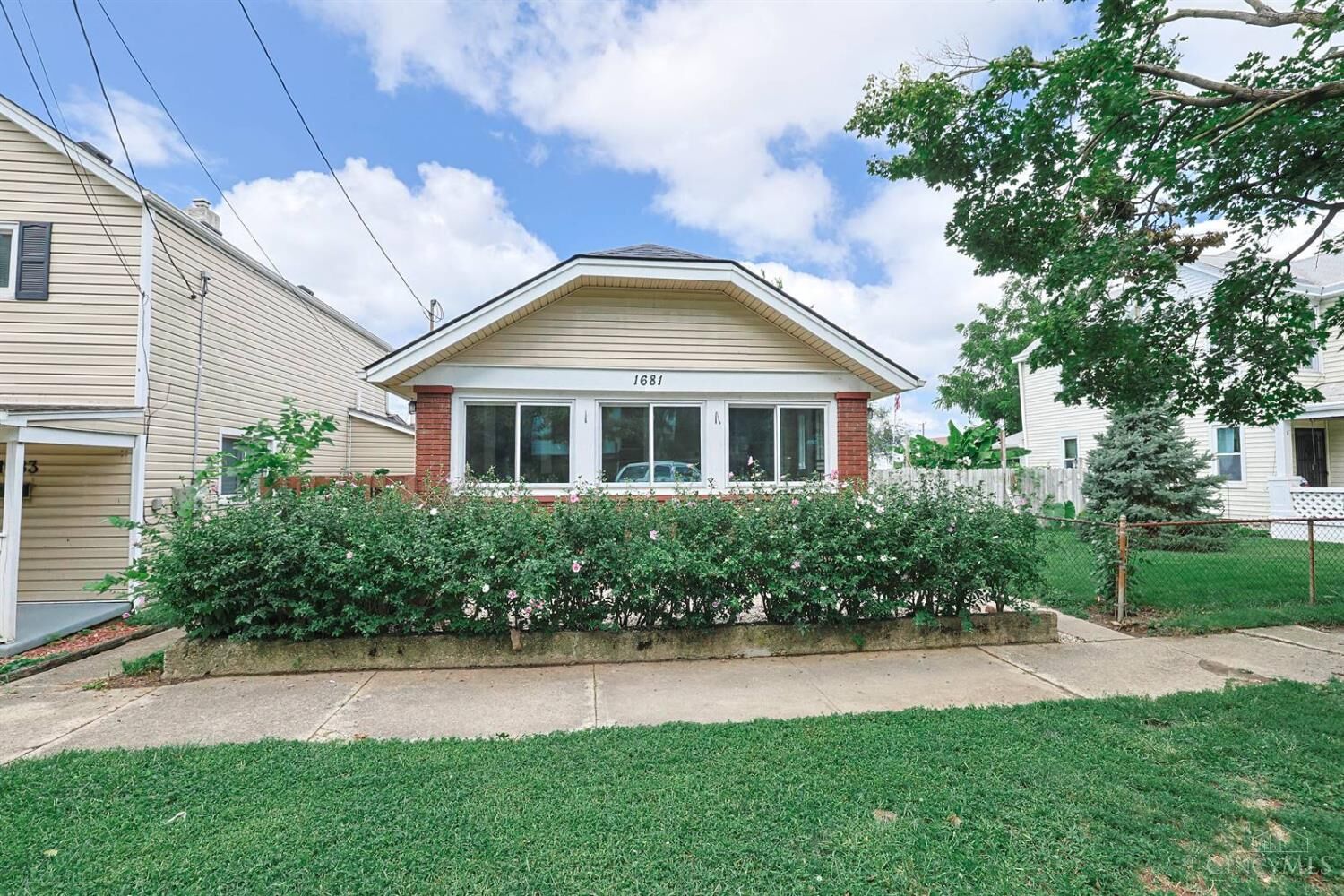 Property Photo:  1681 Kahn Avenue  OH 45011 