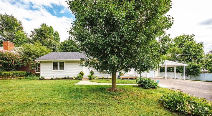 Property Photo: 4704 Booth Road OH 45056