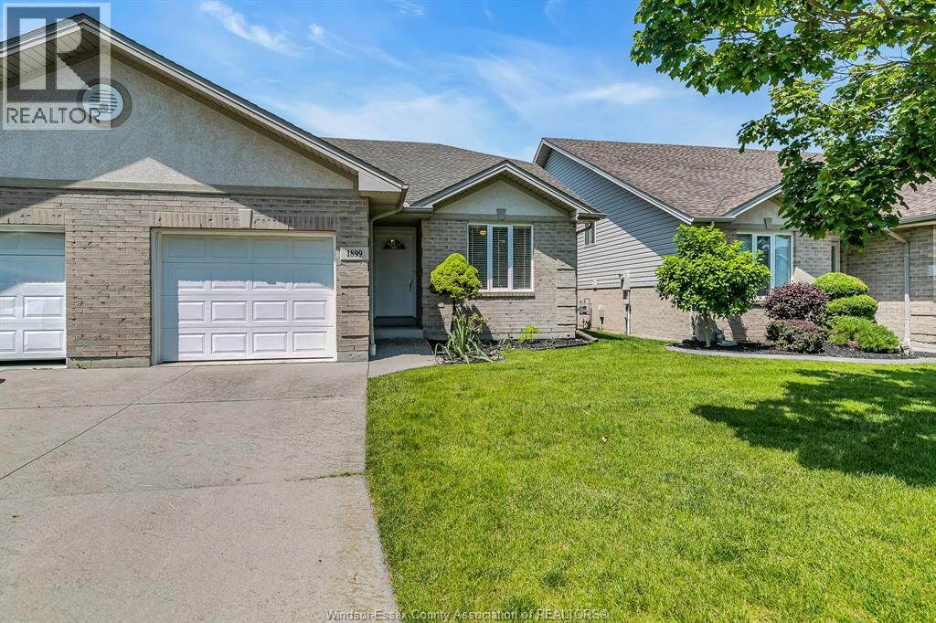 Property Photo:  1899 Castleton Avenue  ON N8P 1P6 