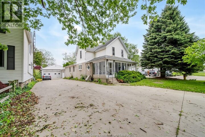 Property Photo: 219 Inshes ON N7M 2Z5