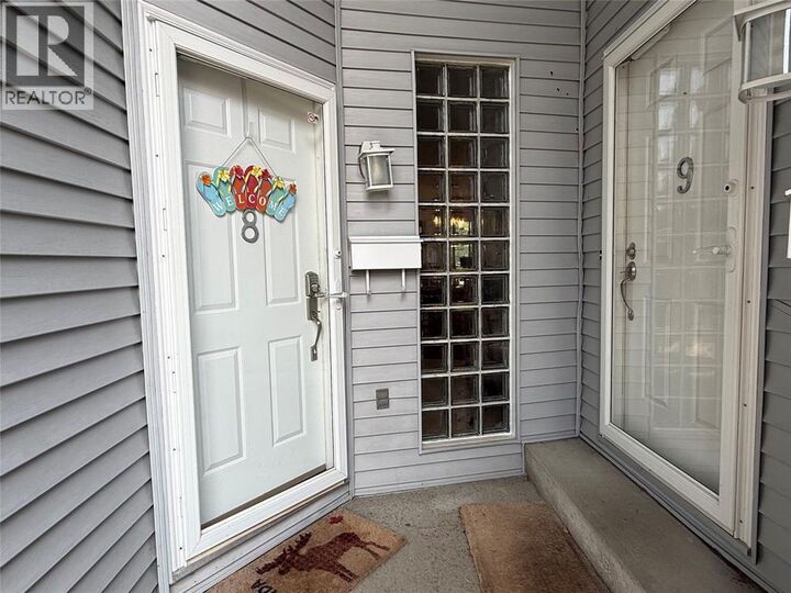 Property Photo:  1730 Murphy Road 8  ON N7S 6G8 