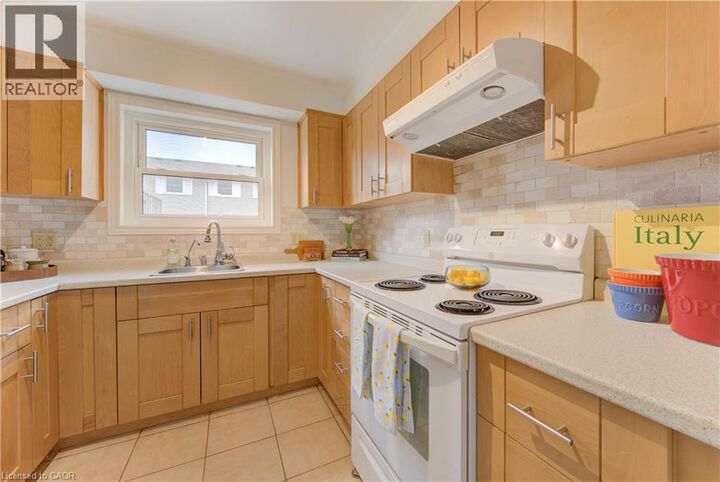 Property Photo:  440 Pioneer Drive 3  ON N2P 1H6 