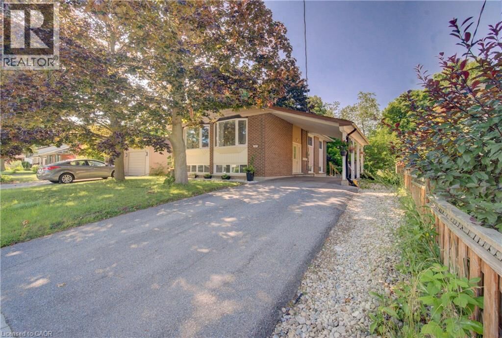 Property Photo: 259 Village Road ON N2M 4L3