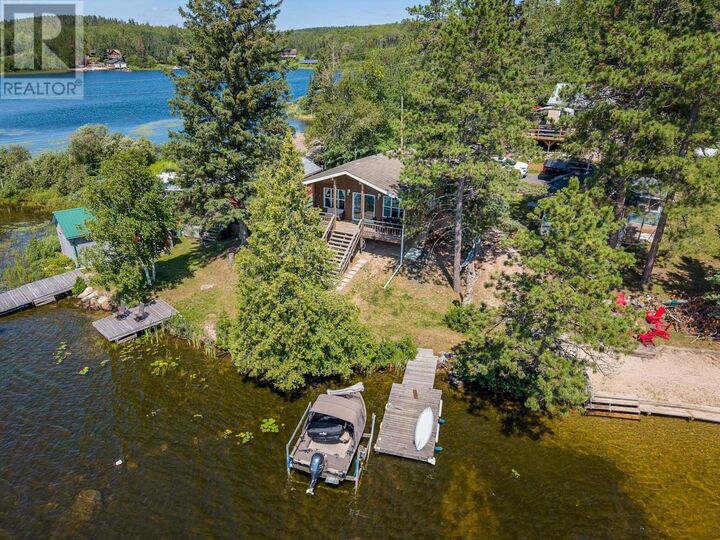 Property Photo:  80 Bay Point Rd, Crest Resort Longbow Lake  ON P0X 1H0 