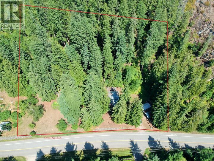 Property Photo:  30 Old Town Road  BC V0E 2V1 