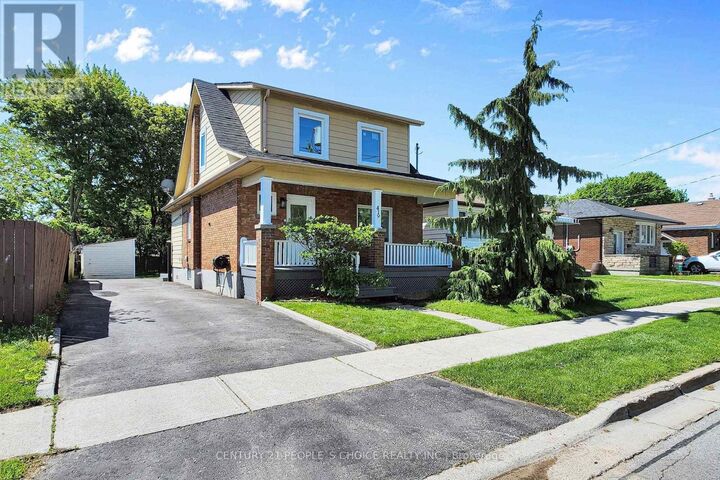 Property Photo:  419 Adelaide Avenue West  ON L1J 2R9 