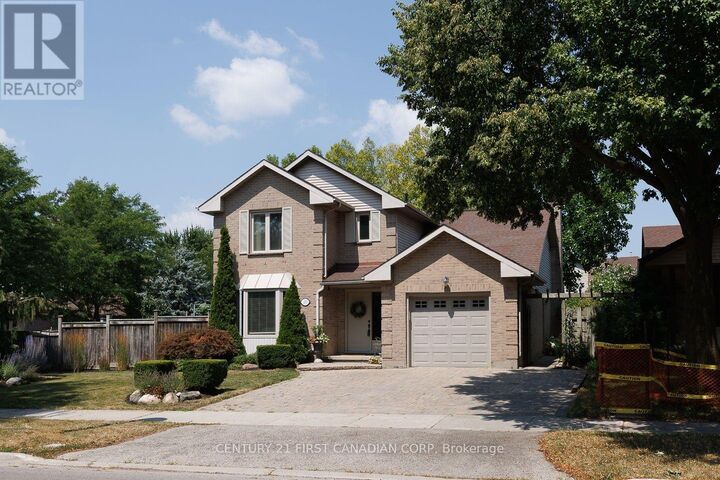 Property Photo: 255 Deveron Crescent ON N5Z 4N2