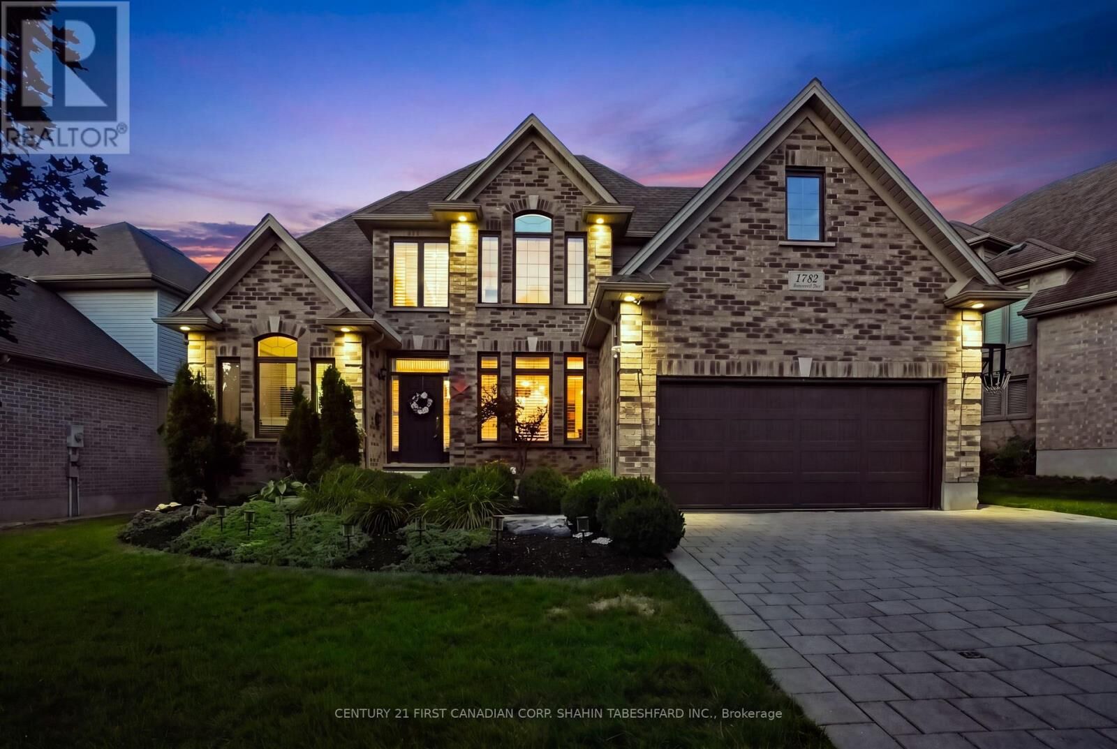 Property Photo: 1742 Tigerlily Road ON N6K 0A3