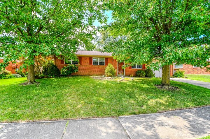 Property Photo:  7240 Stonehurst Drive  OH 45424 