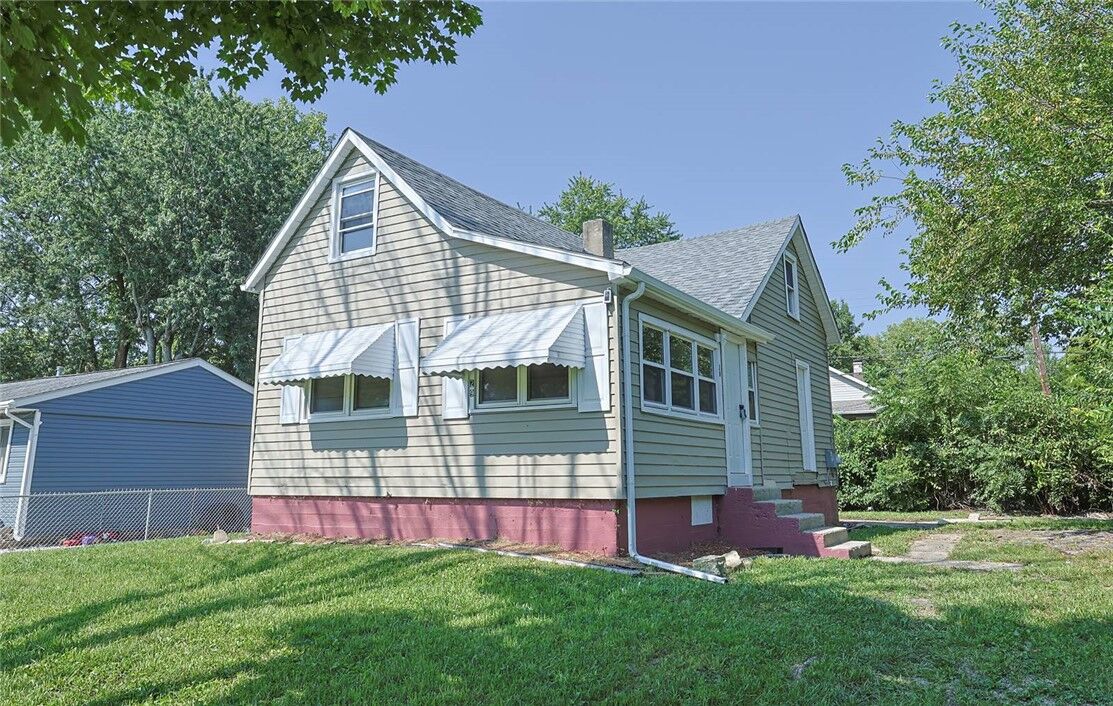 Property Photo: 29 S Lansdowne Avenue OH 45417