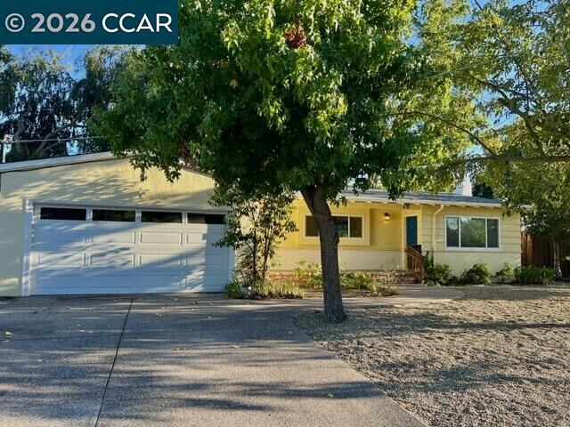 Property Photo: 79 Kathryn Dr CA 94523