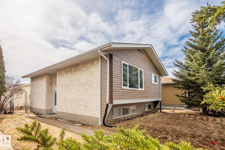 Property Photo: 1566 Lakewood Road NW AB T6K 2V9