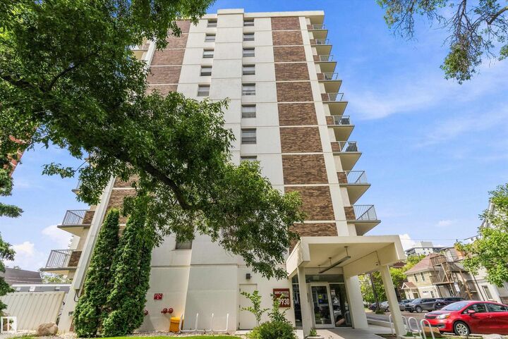 Property Photo:  9930 113 Street NW 706  AB T5K 1N6 