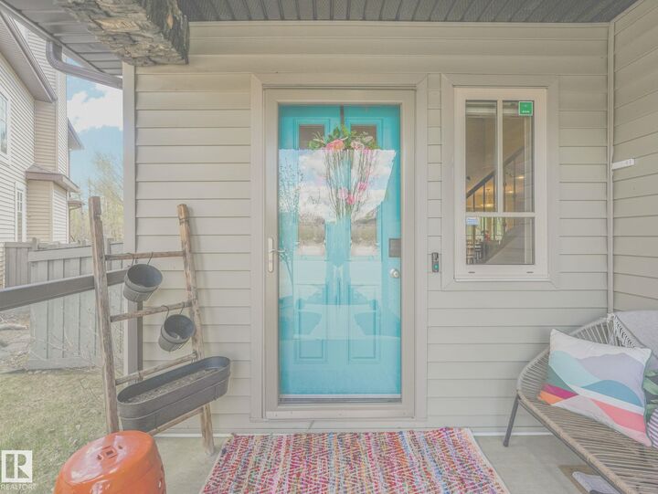 Property Photo:  2825 Anderson Place SW  AB T6W 0V7 
