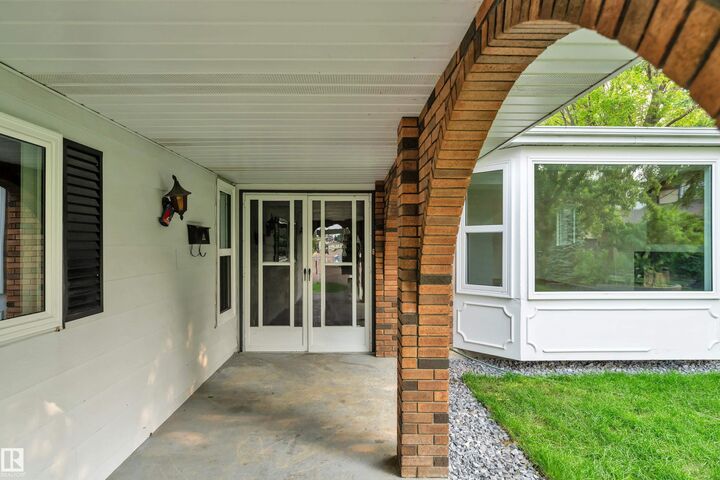 Property Photo: 11615 24 Avenue NW AB T6J 3R6
