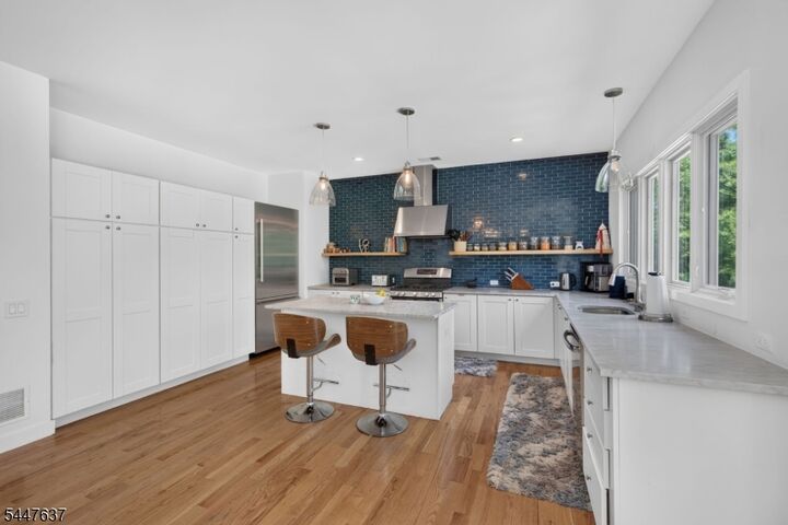 Property Photo:  49 Haggerty Dr  NJ 07052 