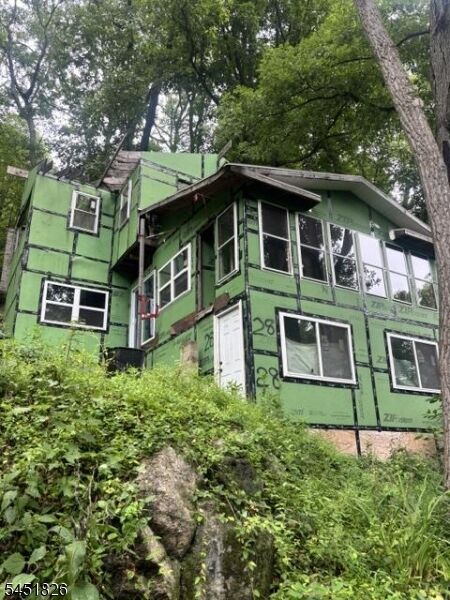 Property Photo: 28 Roosevelt Ave NJ 07840