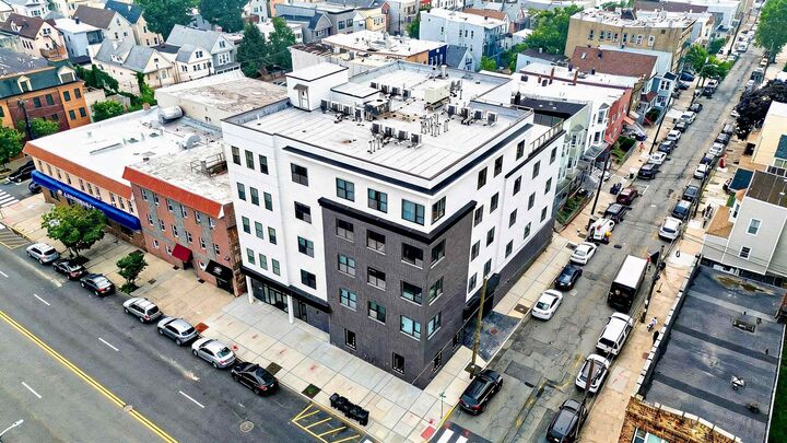 Property Photo:  425 Avenue C 501  NJ 07002 