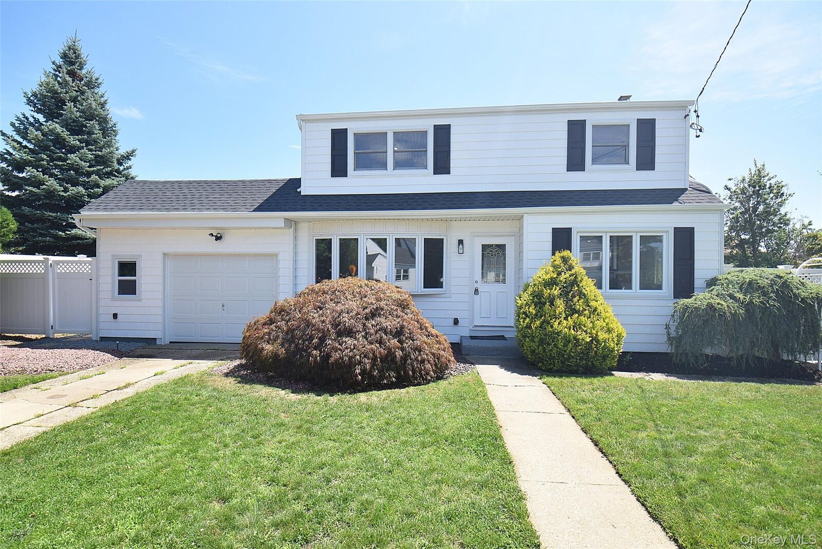 Property Photo: 112 Raynor Street NY 11704